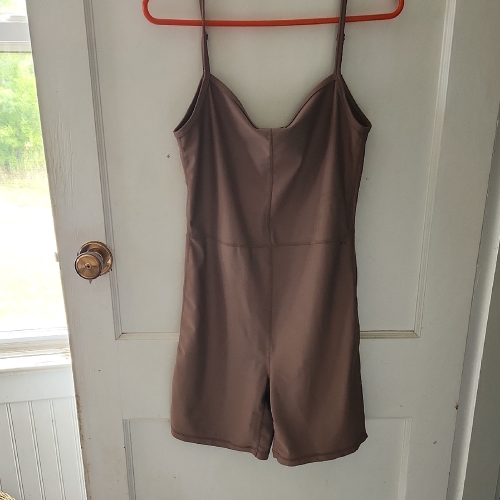 2 Workout Rompers - Picture 3 of 4